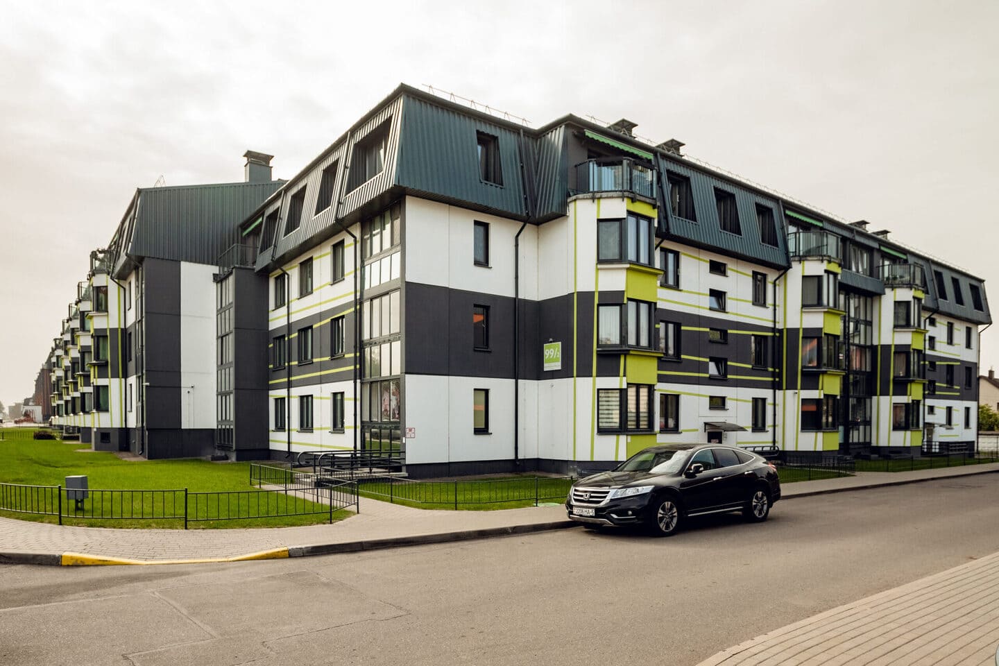 А-100. Жилые дома в квартале Зеленый Бор-3, д.Боровляны